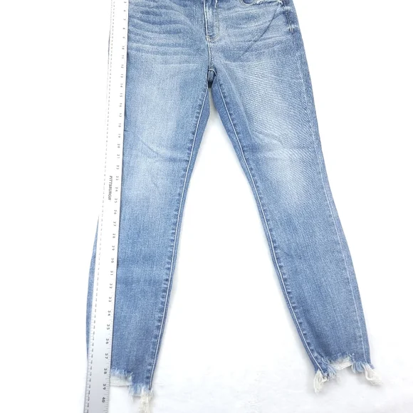 Judy Blue Jeans Size 15/32 Womens Slim Fit Skinny Medium Wash Blue Denim - Picture 4 of 10